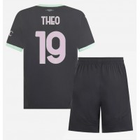 Maglie da calcio AC Milan Theo Hernandez #19 Terza Maglia Bambino 2024-25 Manica Corta (+ Pantaloni corti)